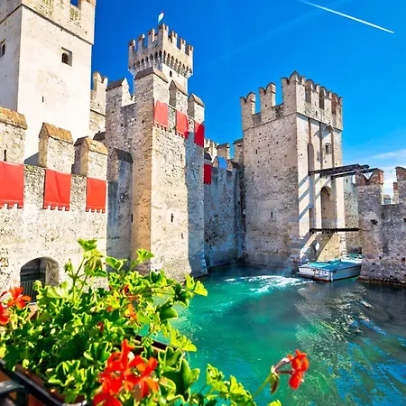 Villa Oasi With Private Pool - Happy Sirmione